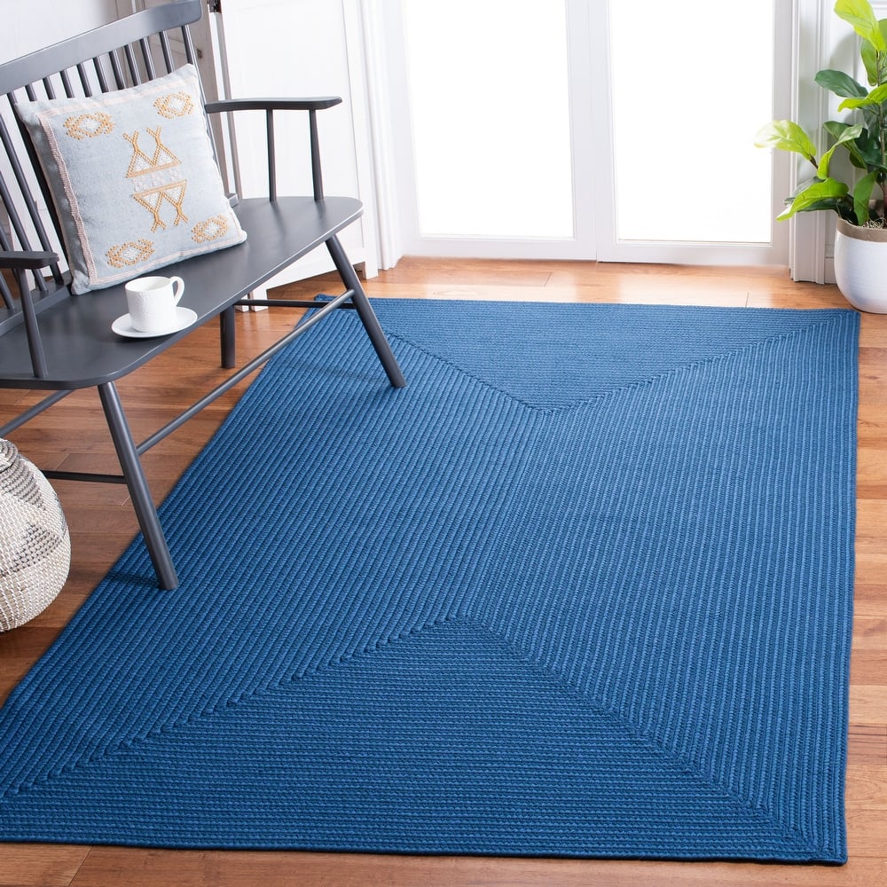 SAFAVIEH Handmade Braided Shabana Casual Lavada Rug