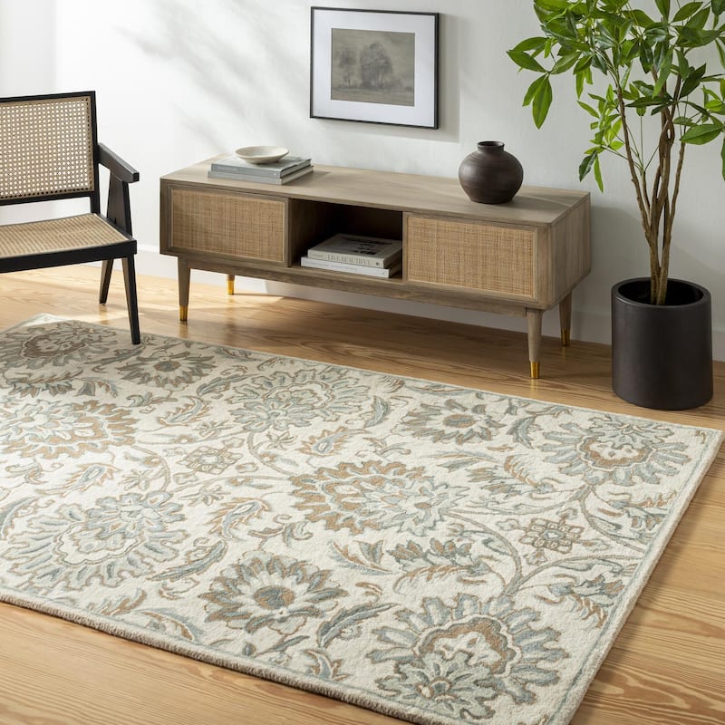 Livabliss Caesar Updated Traditional Oriental Area Rug