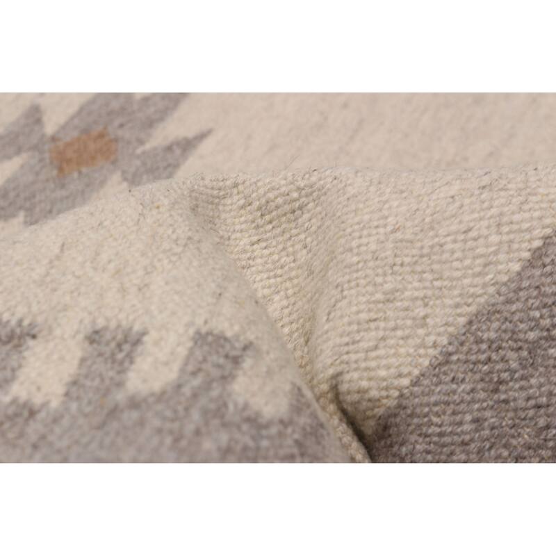 Ankara FW Ivory Kilim 4'11" x 8'3" - 4'11 x 8'3