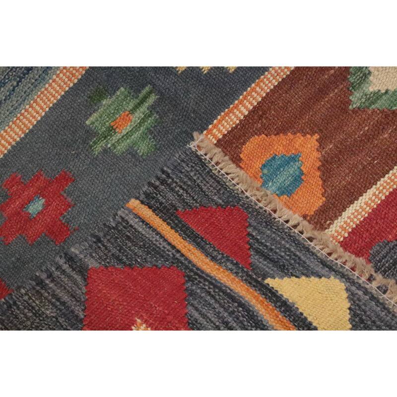 Hand Woven Oriental 100% Wool Carpet Southwestern Tribal Greys & Charcoal Kilim Area Rug - 5' 6'' X 4' 1''