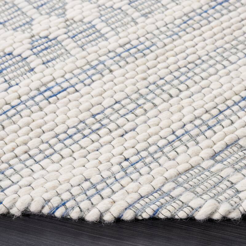 SAFAVIEH Handmade Marbella Eyþora Modern Wool Rug