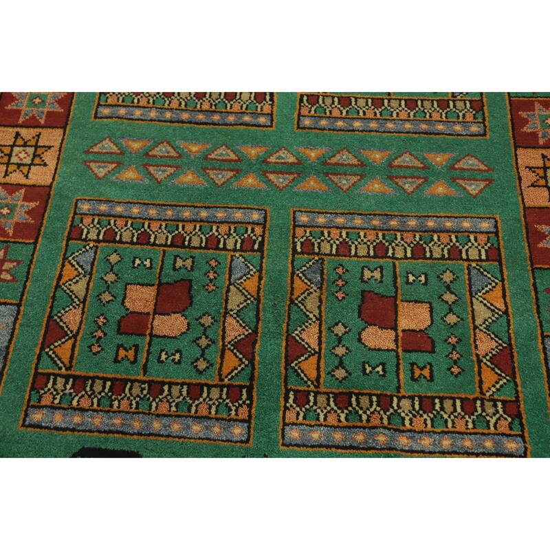 Hand-knotted Traditional Wool Green Geometric Oriental Area Rug - 10' 1'' X 4' 1''