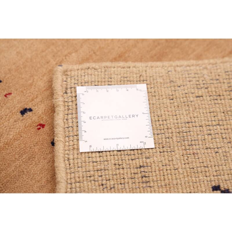 ECARPETGALLERY Hand Loomed Kashkuli Gabbeh Tan Wool Rug - 4'0 x 5'9