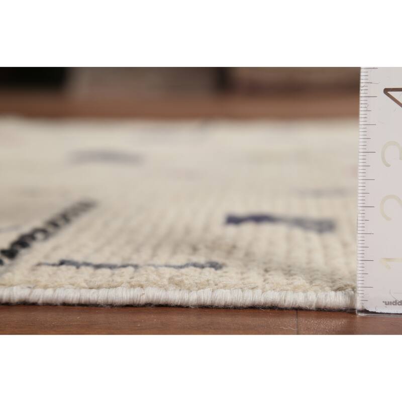 Earth Tone Moroccan Area Rug Hand-Knotted Beige Wool Carpet - 4'10"x 9'2"