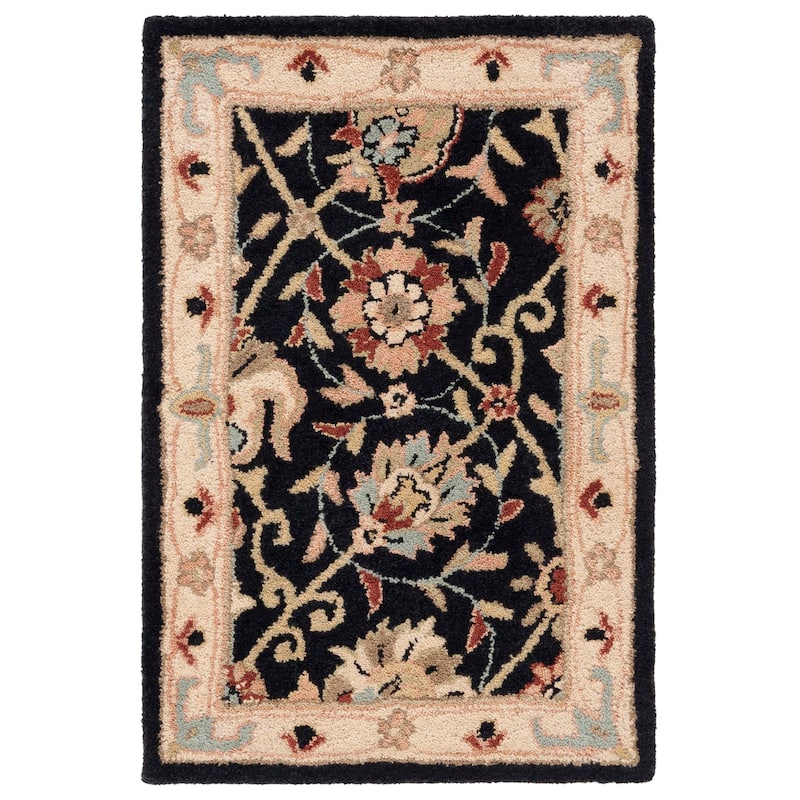 SAFAVIEH Handmade Antiquity Zuriñe Traditional Oriental Wool Rug - 2' x 3' - Black