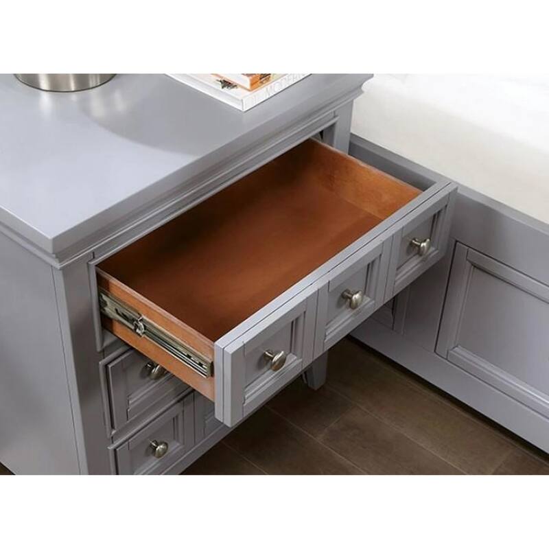 Transitional Gray Solid Wood 3-Drawer Nightstand w/ Round Knobs for Bedroom