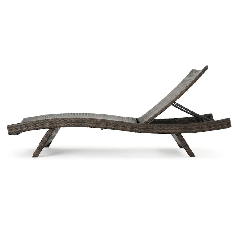 Modern Outdoor Aluminum Frame Wicker Recliner