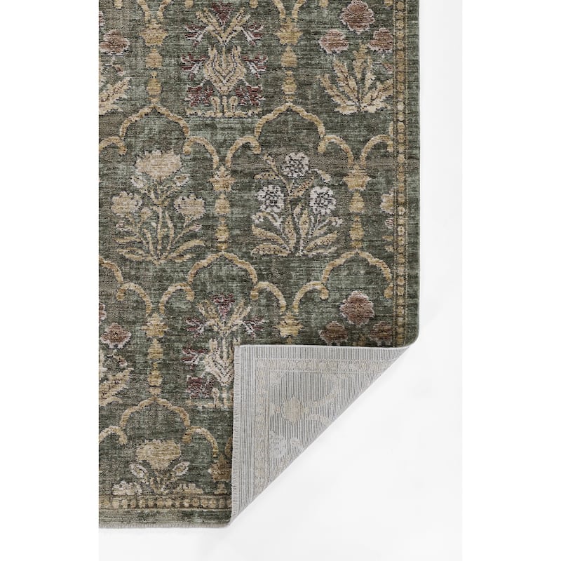 Momeni Wisteria Polyester Traditional Area Rug