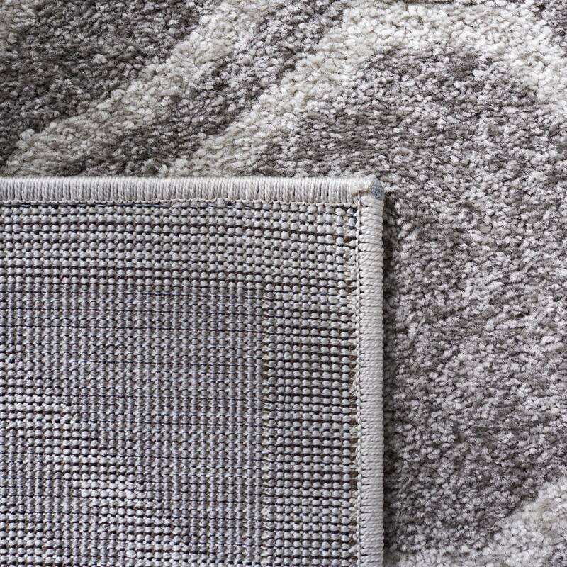 SAFAVIEH Amherst Aleksei Modern Rug