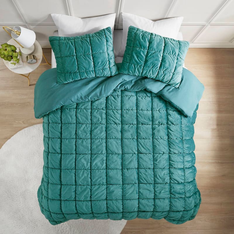 Intelligent Design Velvet Dream Puff 3 Piece Comforter Set