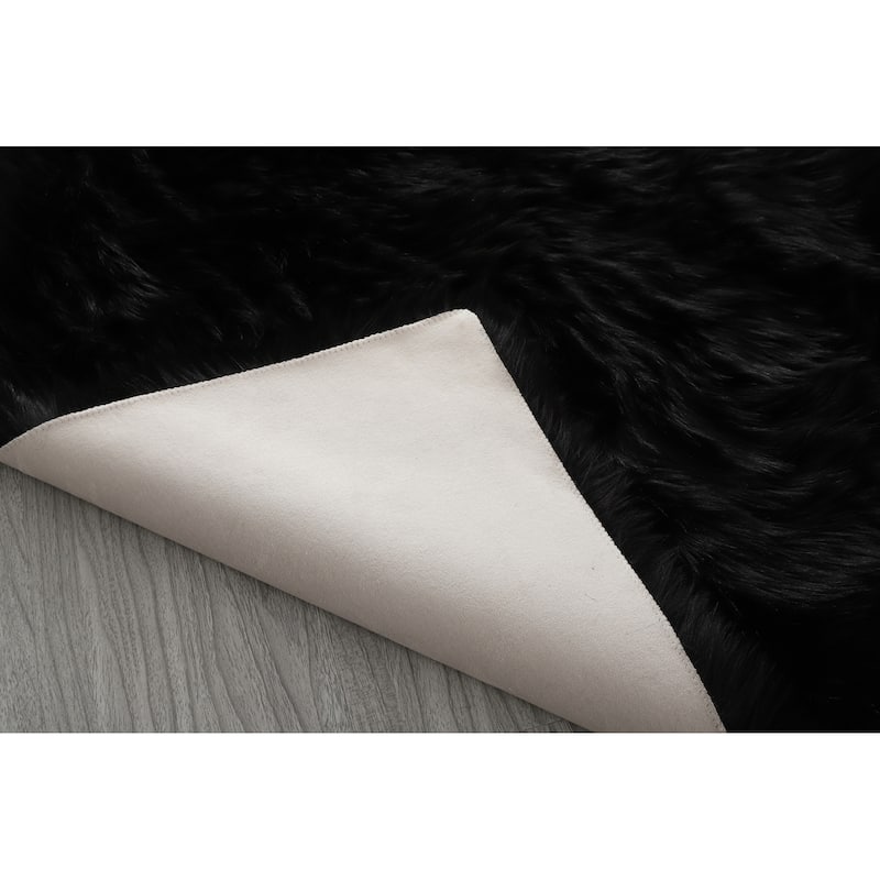 60 in L Ultra Soft Fluffy Faux Sheepskin Area Rug,Black - 3.5*6