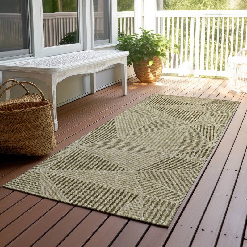 Machine Washable Indoor/ Outdoor Chantille Geometric Mosaic Rug