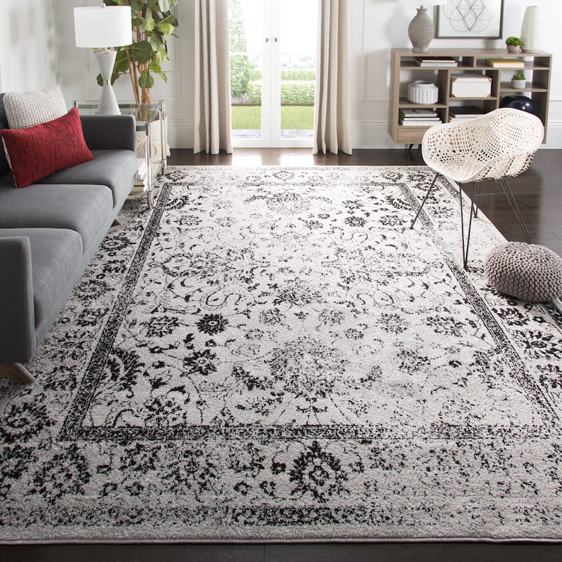 SAFAVIEH Adirondack Dakota Rustic Shabby Chic Distressed Rug - 8' x 10' - Grey/Black - Rectangle