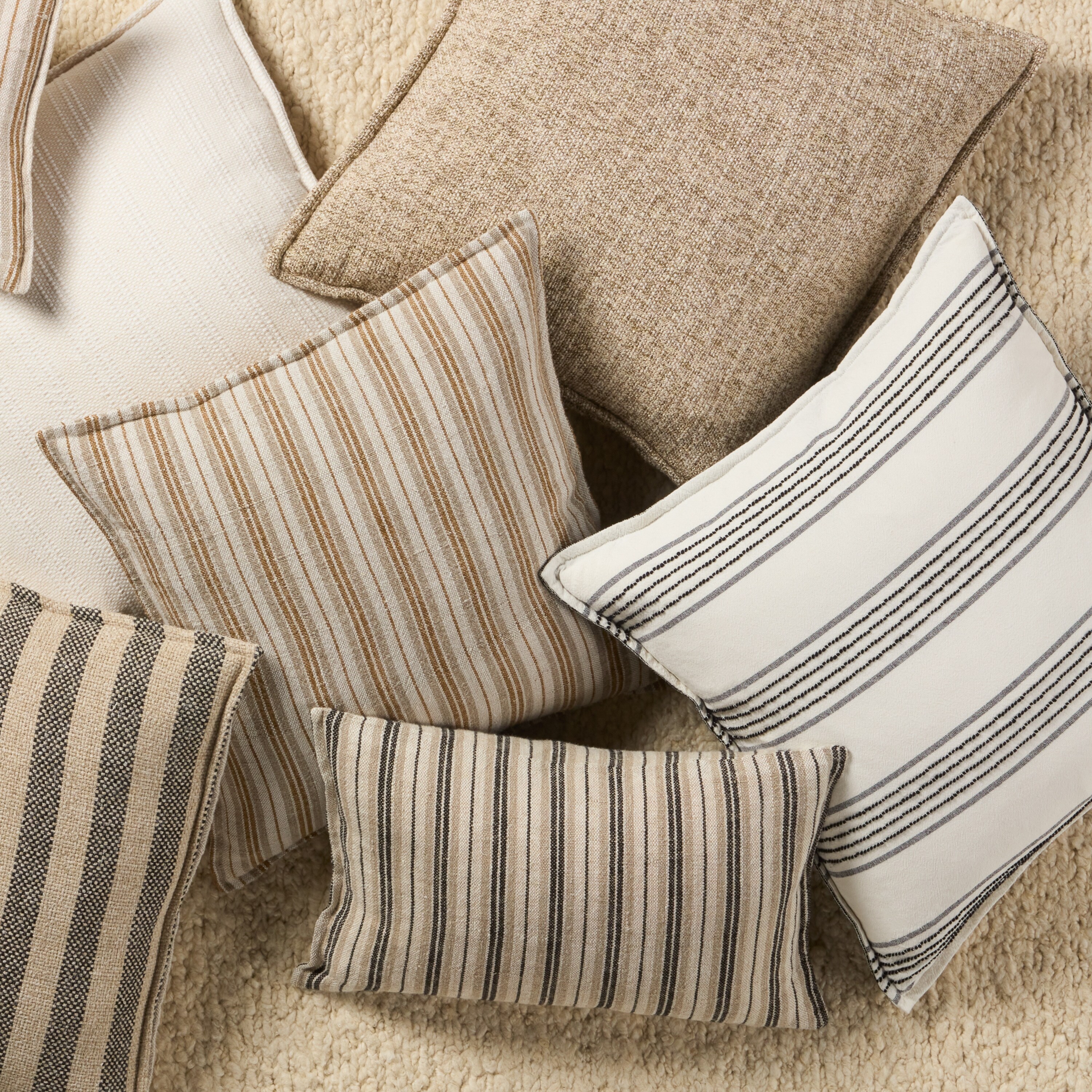 Rona store outdoor pillows