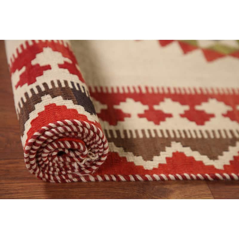 Vegetable Dye Kilim Qashqai Persian Vintage Flatweave Wool Carpet - 4'5" x 8'2"