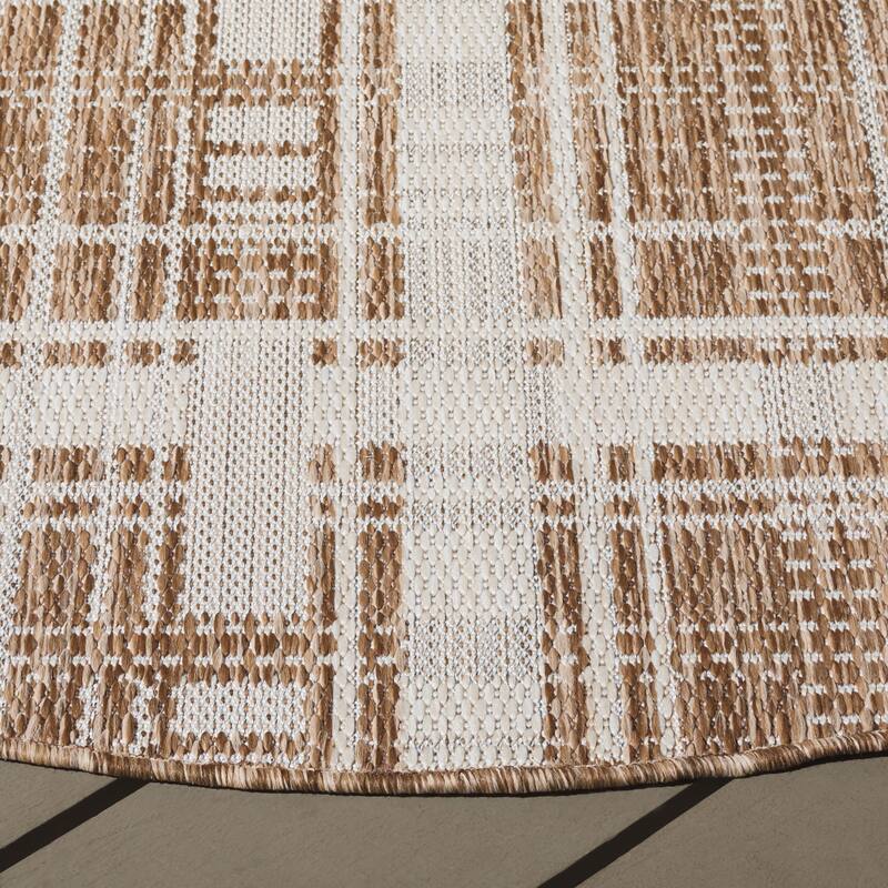 SAFAVIEH Beach House Salme Transitional Rug