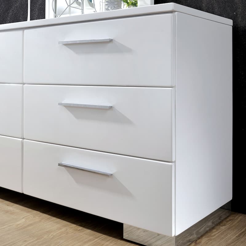 Furniture of America Ballingham Contemporary White 2-Piece 6-Drawer Dresser and Mirror Set
