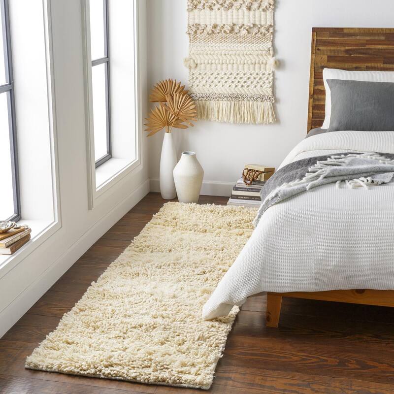 Livabliss Berkley Casual Area Rug. - 4' x 10' - Runner