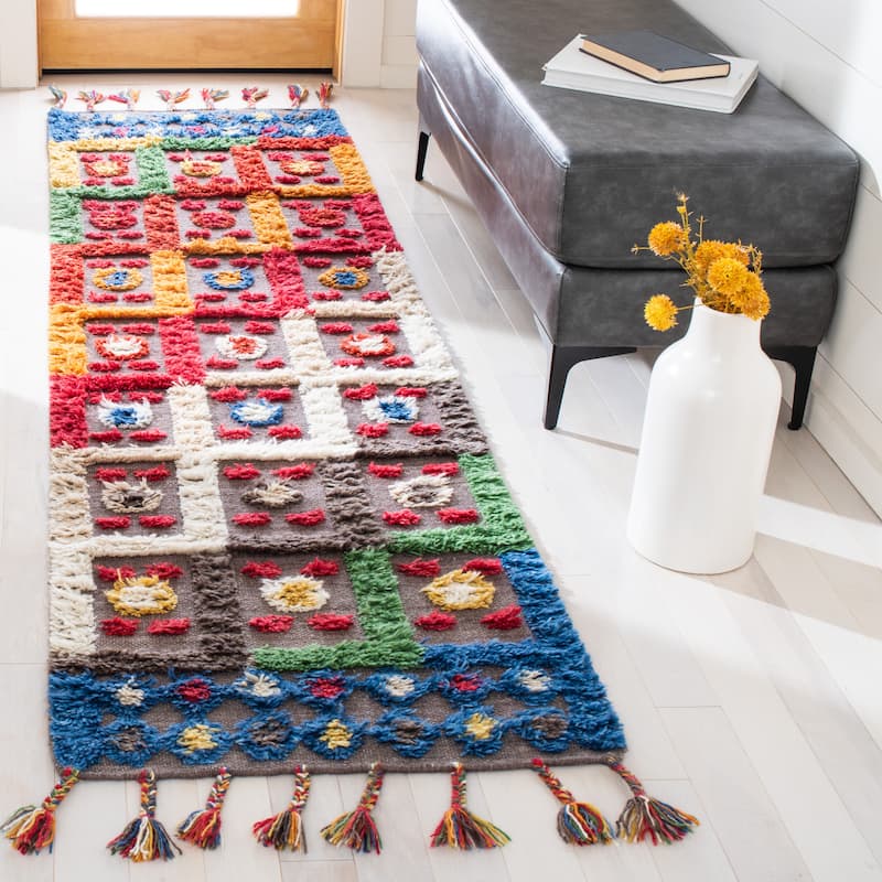 SAFAVIEH Handmade Casablanca Sayaka Shag Wool Rug - 2'3" x 8' Runner - Blue/Green