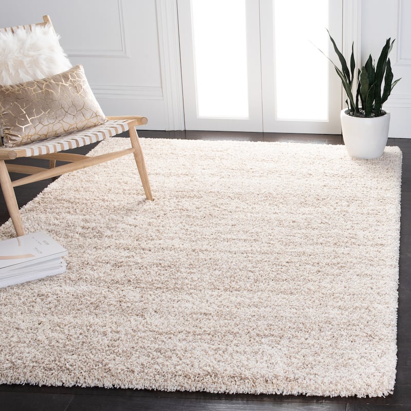 SAFAVIEH Hudson Shag Justine Modern 2-inch Thick Rug - 5'3" x 7'6" - Ivory/Beige - Rectangle