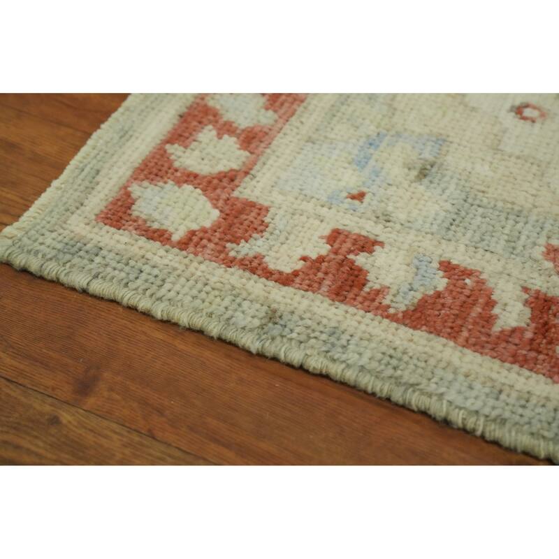 Handmade Wool Oushak Vegetable Dye Accent Rug, Medallion Geometric Carpet - 3' 0'' X 2' 0''