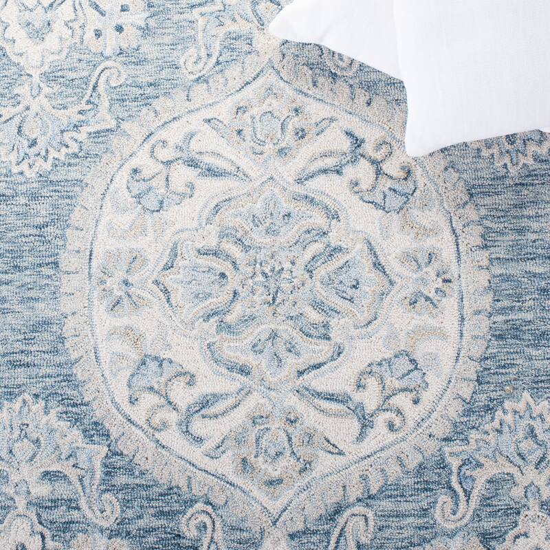 Lauren Ralph Lauren Wolfhilde French Country Wool Rug