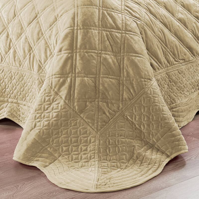 Serenta Supersoft Microplush Quilted 4 Pieces Bedspread Coverlet Set