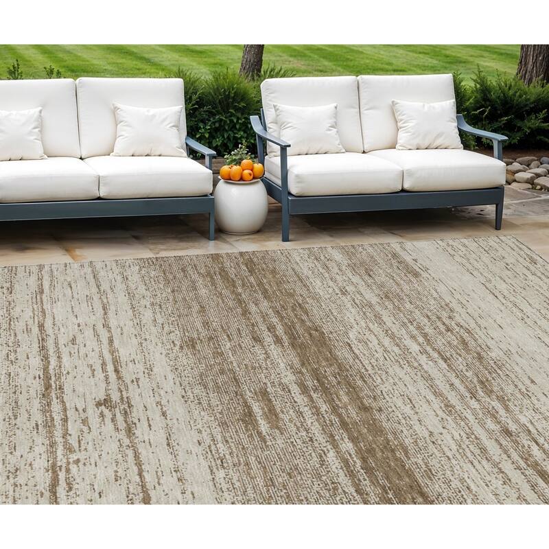 HomeRoots Striped Transitional Rectangle Outdoor Rug - 9' X 12'
