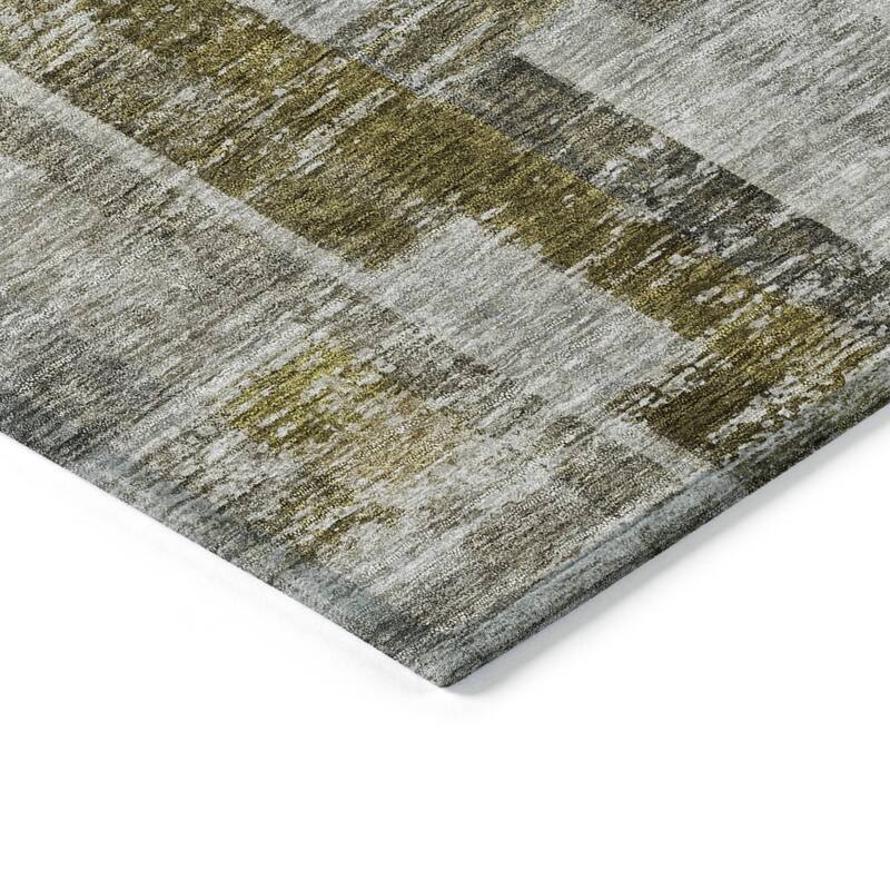 HomeRoots Striped Transitional Rectangle Outdoor Rug