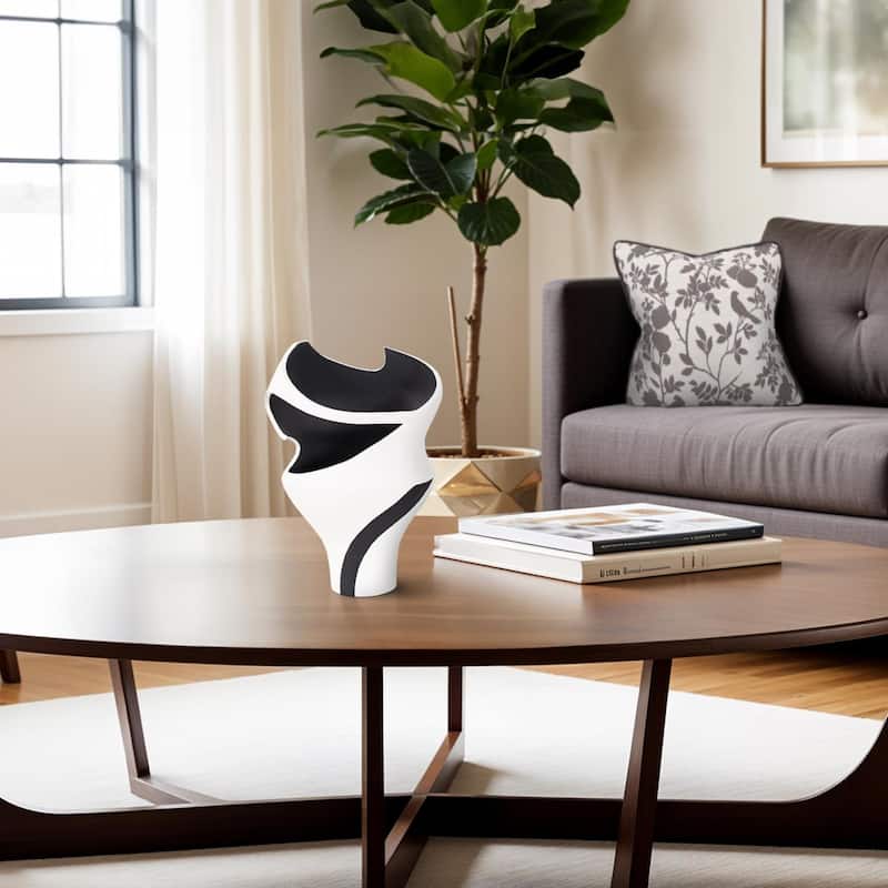 Rapsie Black and White Vase- Short