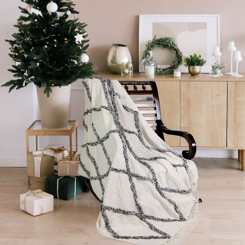 Sevita Crossed Over Charcoal and Ivory Fringed Cotton Standard Size Throw Blanket