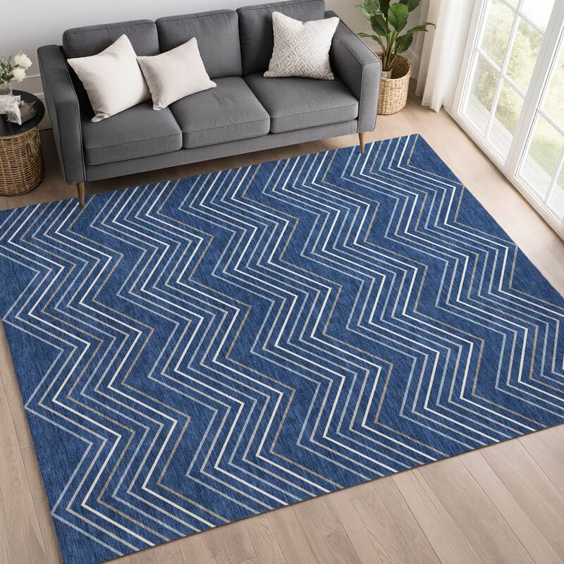 Machine Washable Indoor/ Outdoor Modern Chevron Chantille Rug