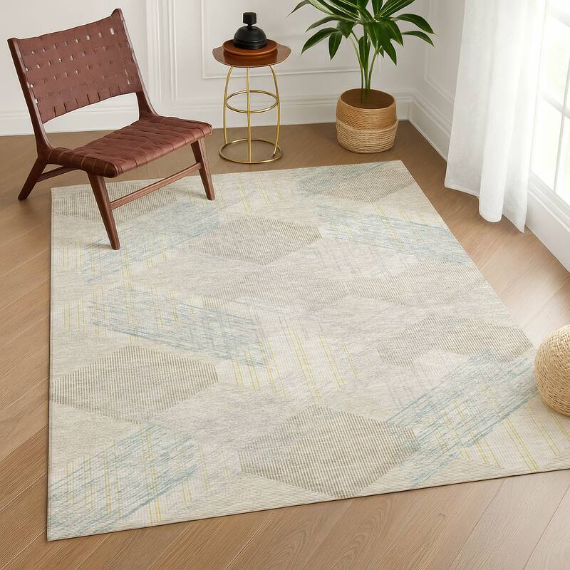 Machine Washable Indoor/ Outdoor Modern Hotchkiss Chantille Rug