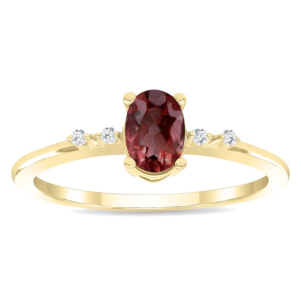 Women's Oval Shaped Garnet and Diamond Sparkle Ring in 10K Yellow Gold