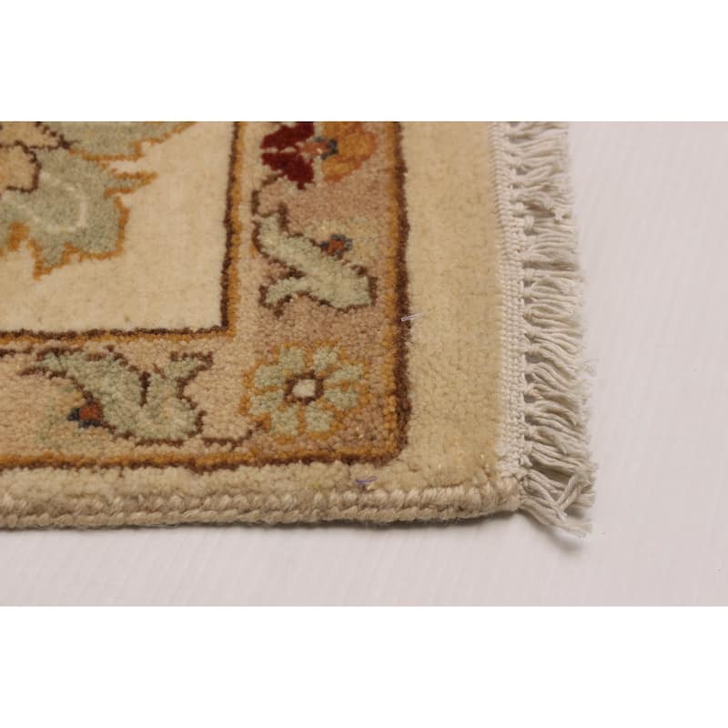 ECARPETGALLERY Hand-knotted Jamshidpour Cream Wool Rug - 6' 6" x 7' 11"