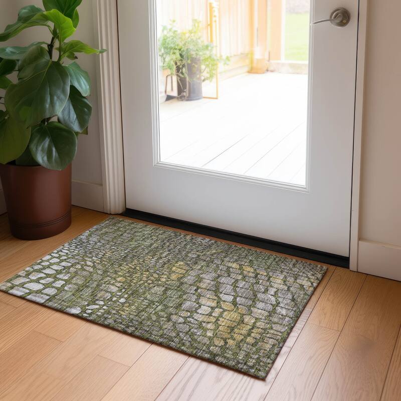 Machine Washable Indoor/ Outdoor Modern Cobble Chantille Rug - Olive - 1'8" x 2'6"