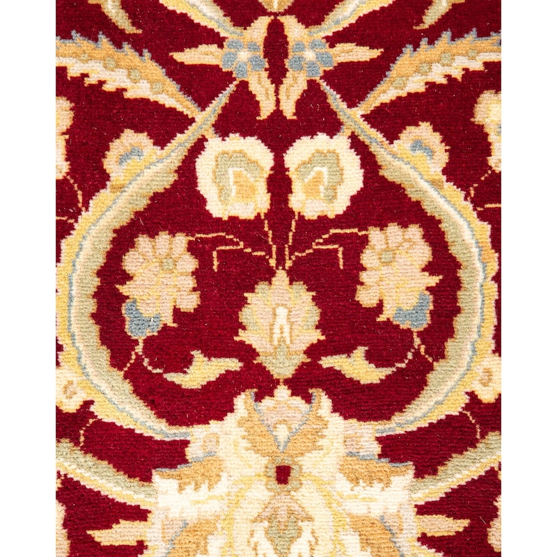Overton Handknotted Wool Traditional Oriental Red Area Rug - 4' x 6'