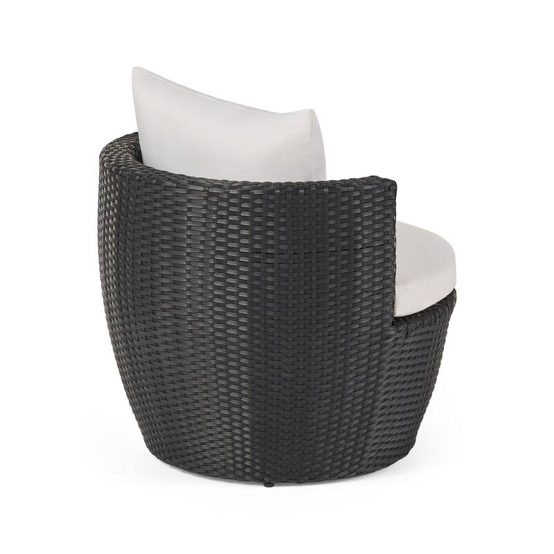 Comfortable 3-Piece Outdoor Chat Set for Relaxing and Socializing