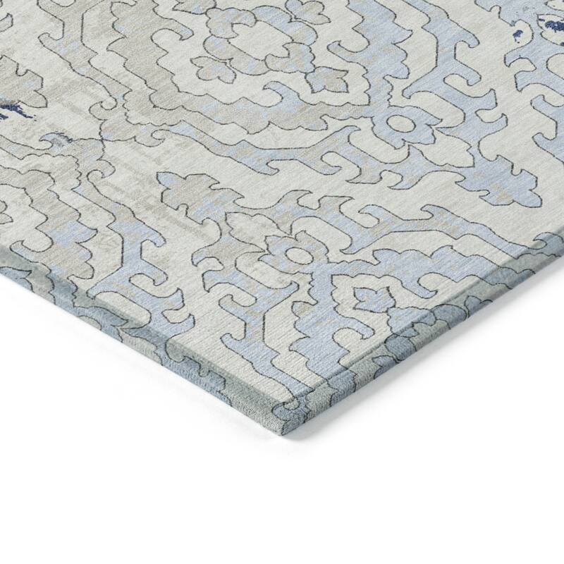 HomeRoots Medallion Transitional Rectangle Outdoor Rug