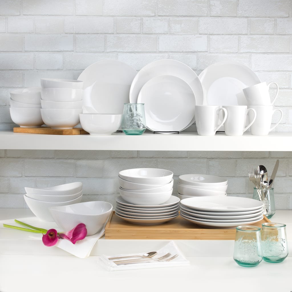 Euro Ceramica White Essential 13" Porcelain Serving Bowl - 108 oz
