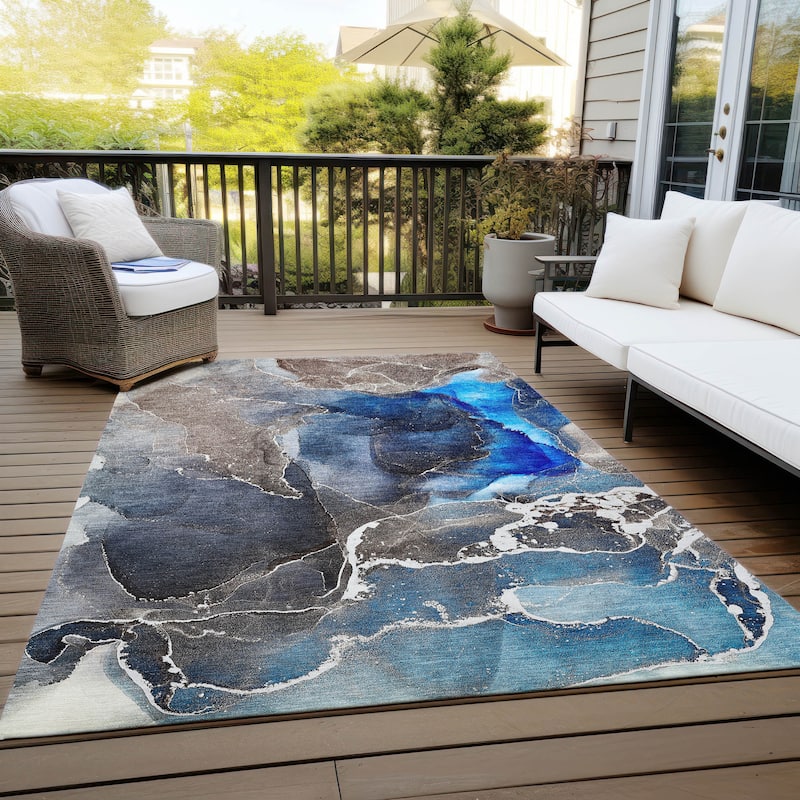 Machine Washable Indoor/ Outdoor Chantille Abstract Navy Rug