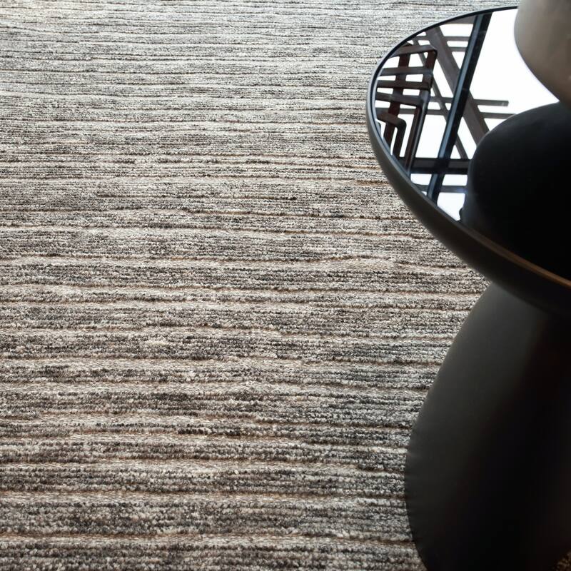 EXQUISITE RUGS Eaton Hand-knotted Wool/Bamboo Silk Grey/Ivory Area Rug.