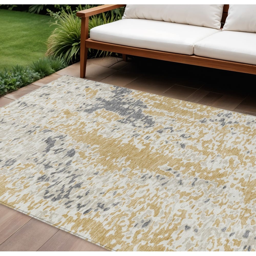 HomeRoots Abstract Transitional Rectangle Outdoor Rug