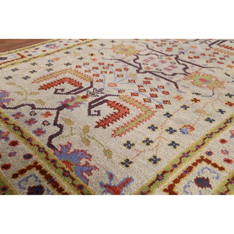Lilian Oriental Area Rug Hand-Knotted Wool Carpet - 4'0"x 5'11"