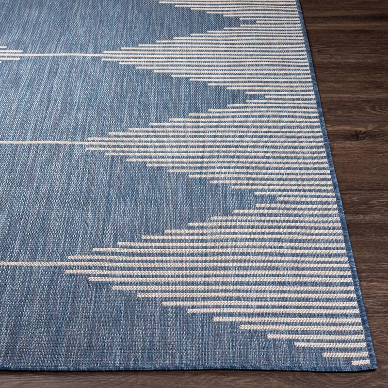 Niecy Indoor/ Outdoor Mod Diamond Area Rug