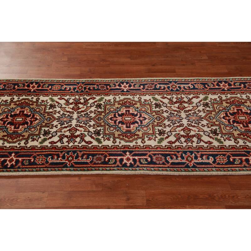 Hand Knotted Oriental 100% Wool Carpet Traditional Geometric Beige & Ivories Heriz (serapi) Runner Rug - 7' 10'' X 2' 7''