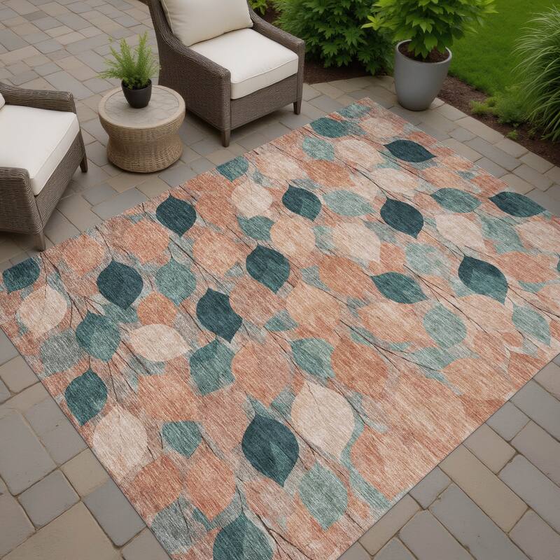 Machine Washable Indoor/ Outdoor Floral Mila Chantille Rug