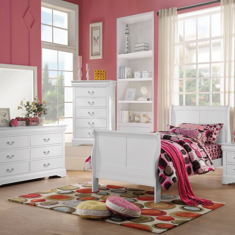 Classic White Twin Sleigh Bed with Durable Frame and Elegant Headboard