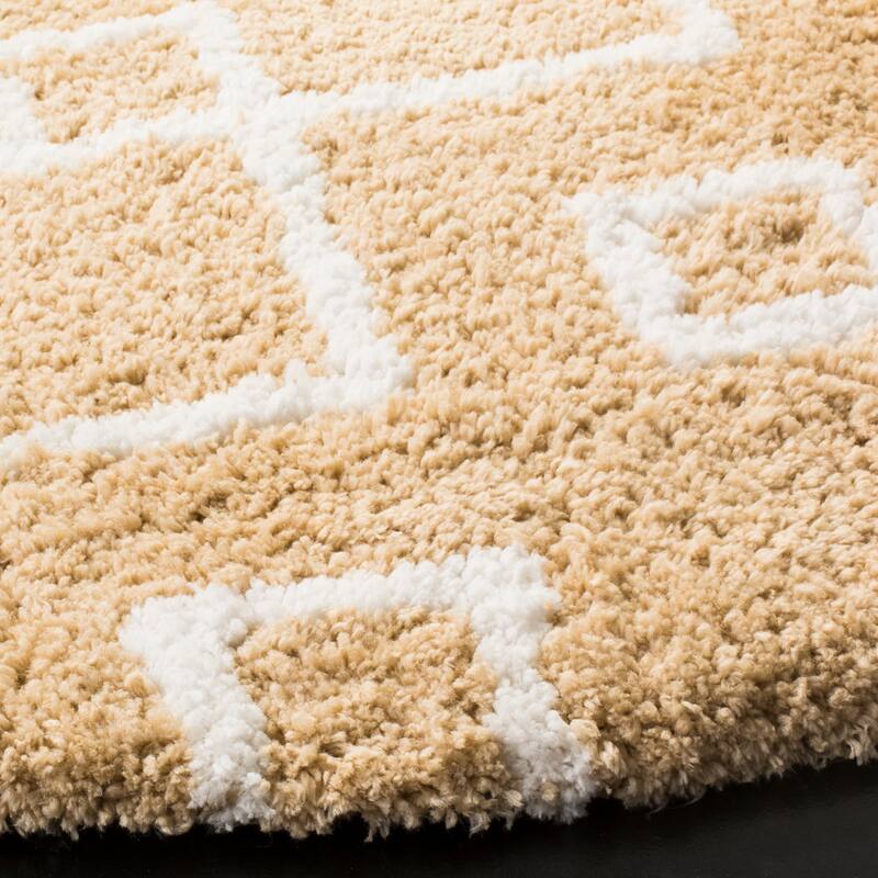 SAFAVIEH Handmade Toronto Shag Shaniqua Polyester Rug