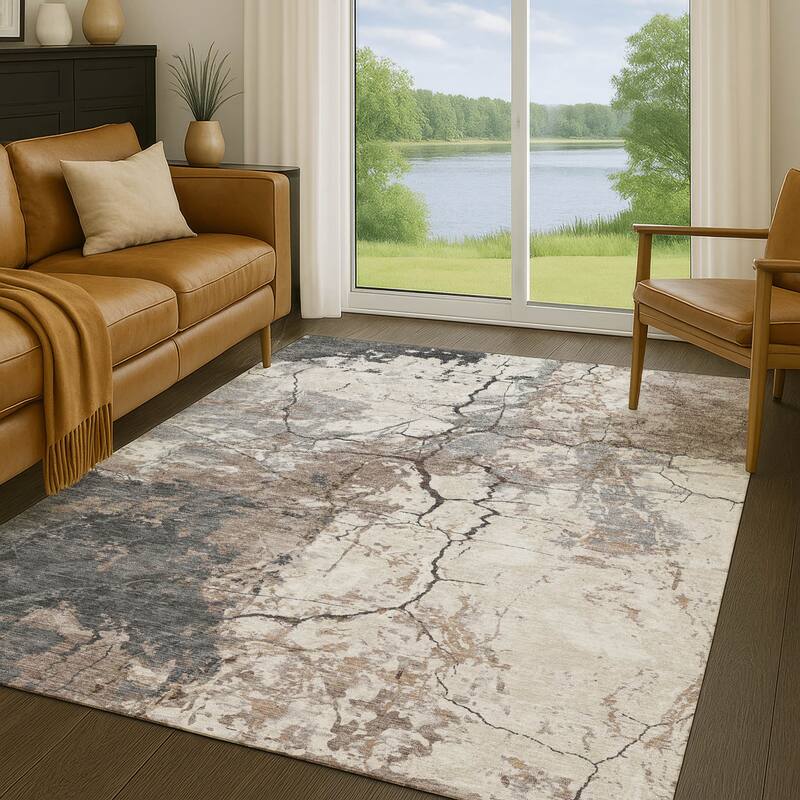 Machine Washable Indoor/ Outdoor Modern Crackle Chantille Rug